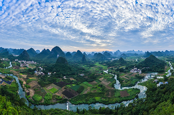 Amazing Guilin Photography Tour: Guilin, Yangshuo & Longji